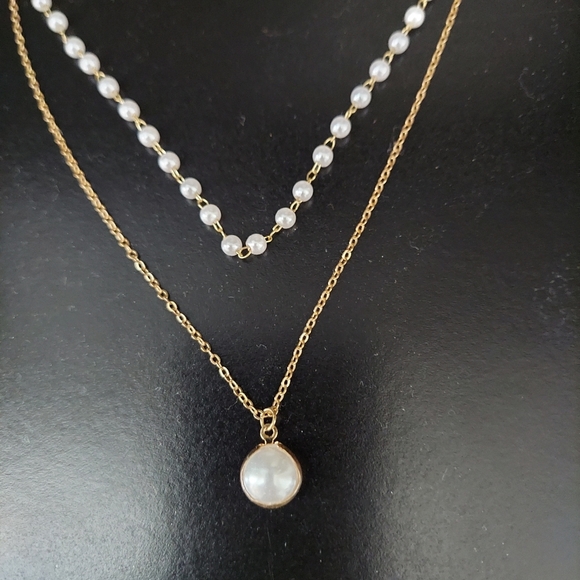 Elegant Gold and Pearl Layered Necklace Wedding Prom Fashion - Picture 1 of 4